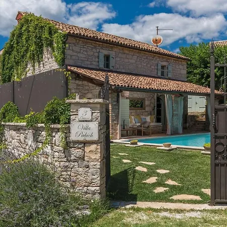 别墅 Charming Stone Pakich With Private Pool Jakici